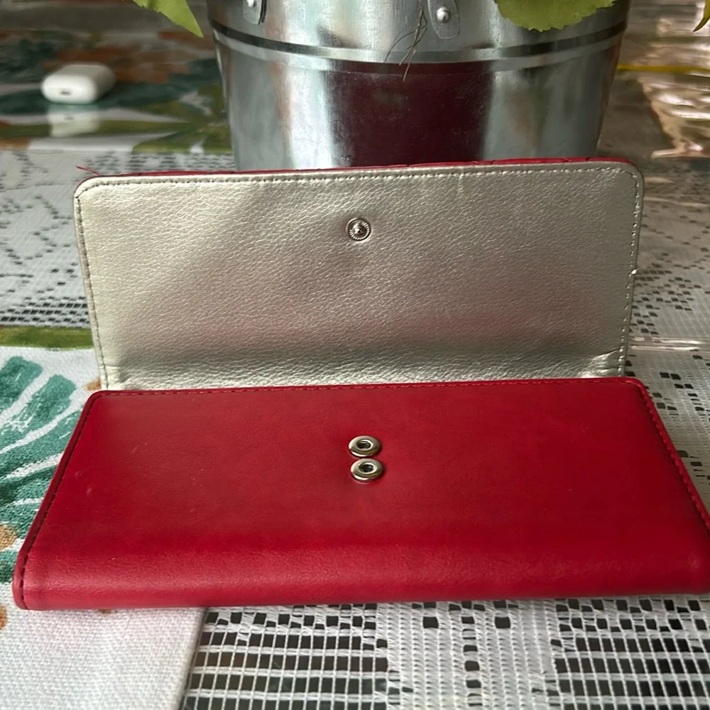 Wallet - Picture 4 of 6